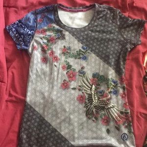 InknBurn women’s medium Kaze Tech Shirt.